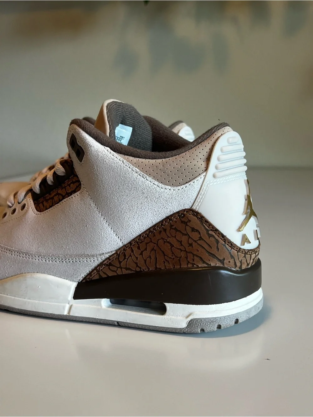 Air Jordan 3 Jordan - Brown/Metallic Gold